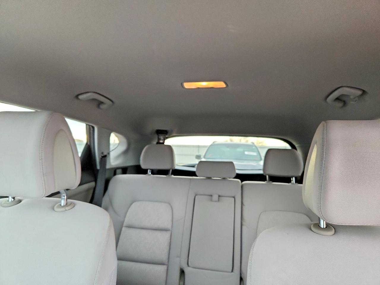 2018 HYUNDAI TUCSON SEL photo 10