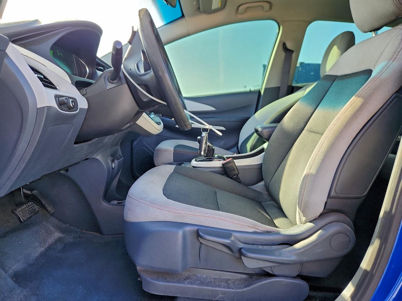 2017 CHEVROLET BOLT EV LT photo 7