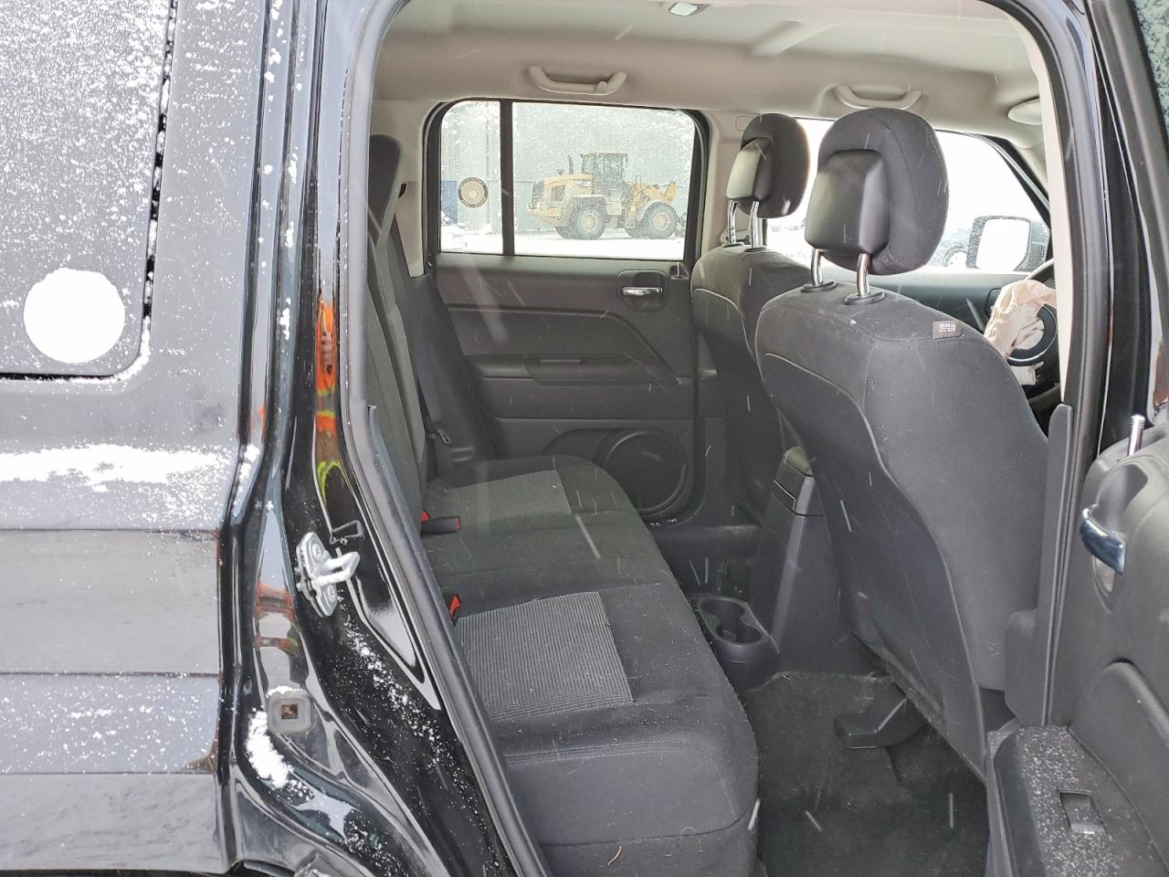 2015 JEEP PATRIOT LATITUDE photo 11