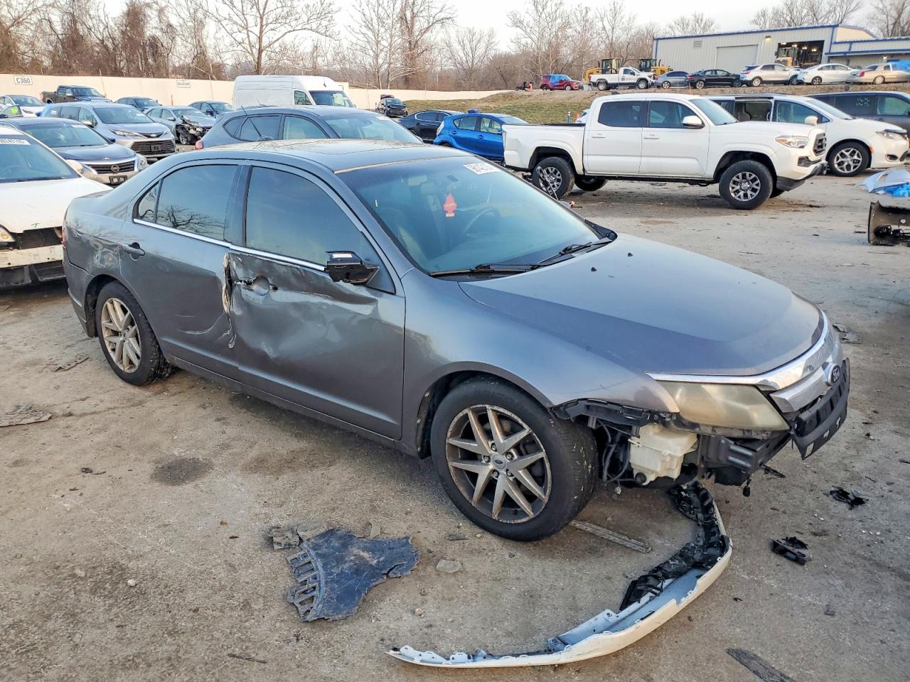 2010 FORD FUSION SEL photo 4