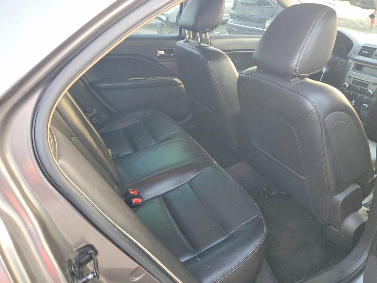2010 FORD FUSION SEL photo 10