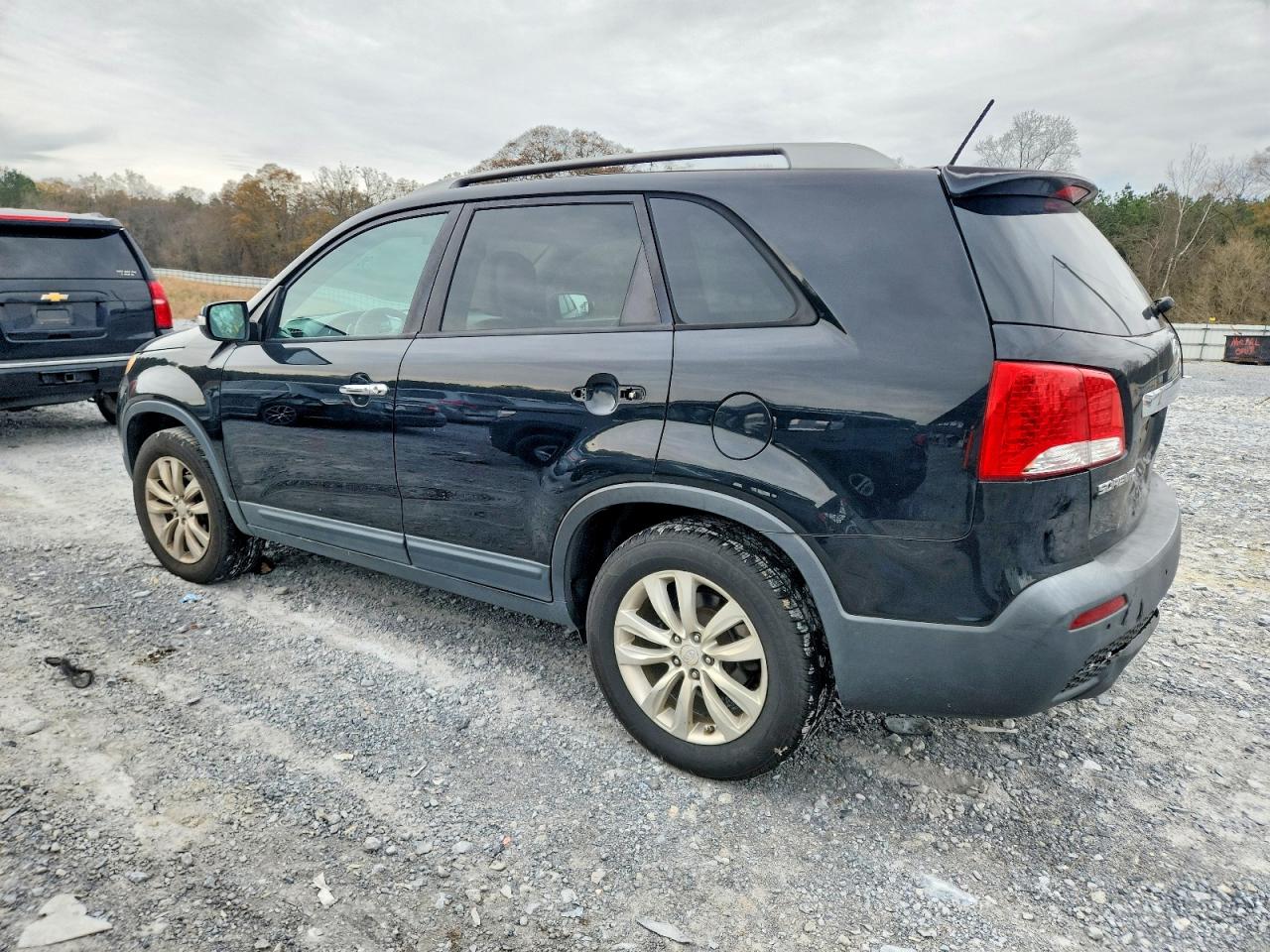 2011 KIA SORENTO EX photo 2