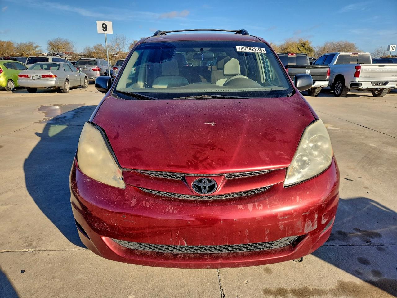 2009 TOYOTA SIENNA CE photo 5