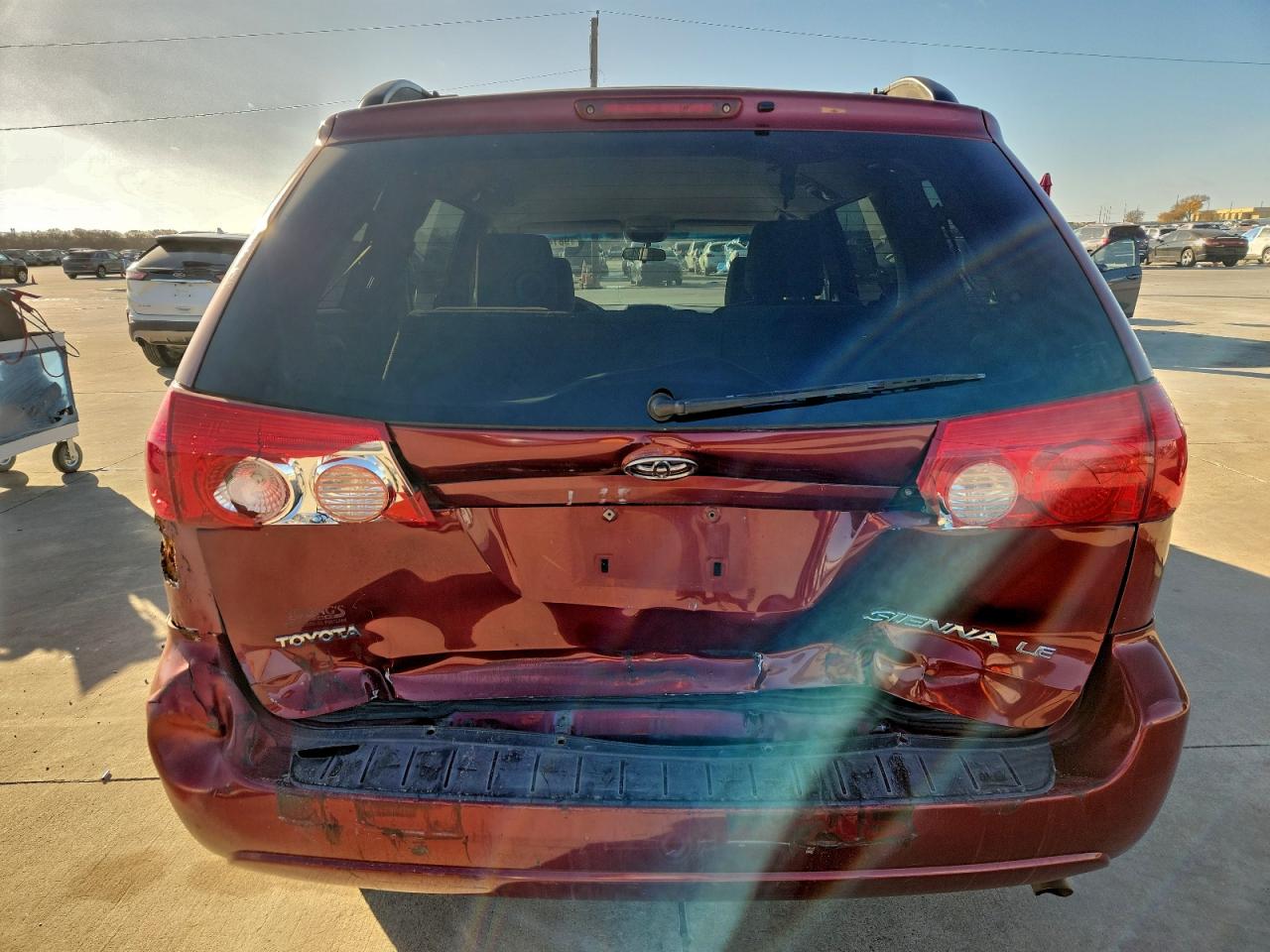 2009 TOYOTA SIENNA CE photo 6