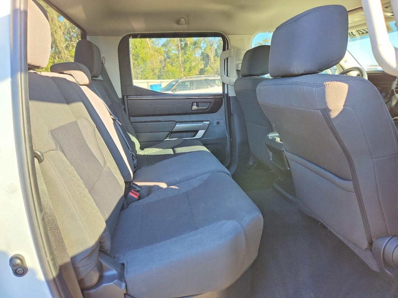 2024 TOYOTA TUNDRA CREWMAX SR photo 10