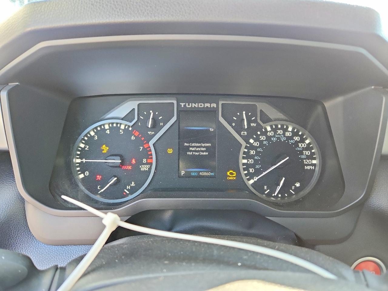 2024 TOYOTA TUNDRA CREWMAX SR photo 9
