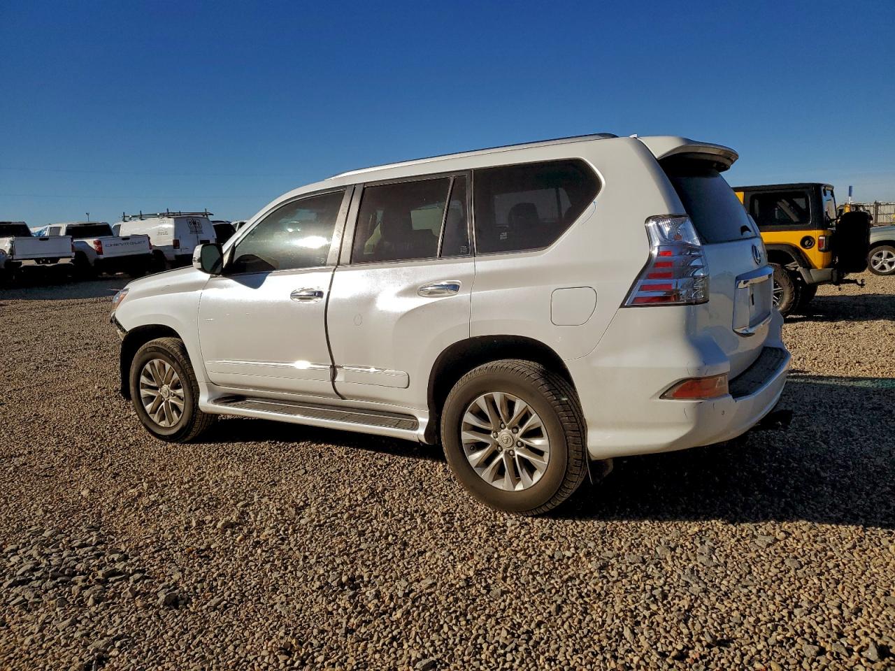 2015 LEXUS GX 460 photo 2