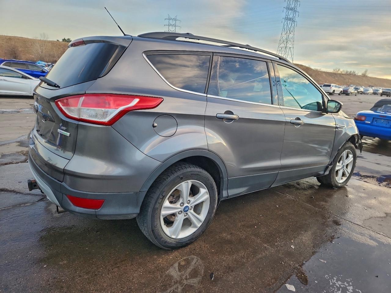 2013 FORD ESCAPE SE photo 3