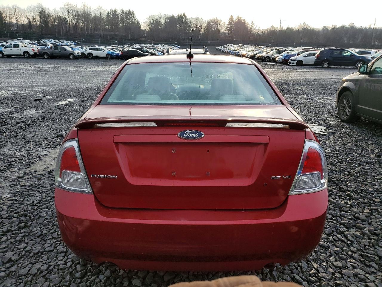 2007 FORD FUSION SE photo 6