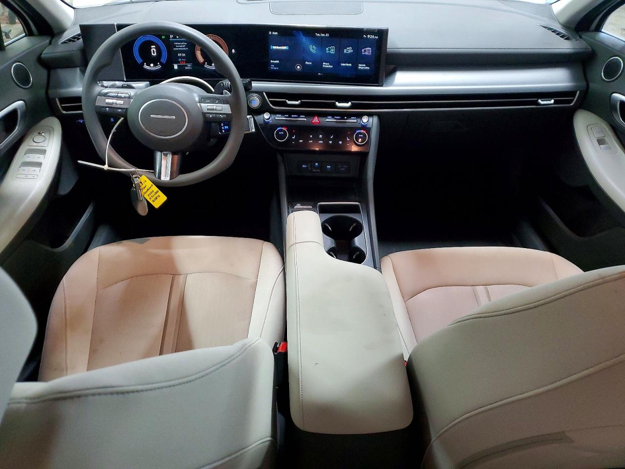 2024 HYUNDAI SONATA SEL photo 8