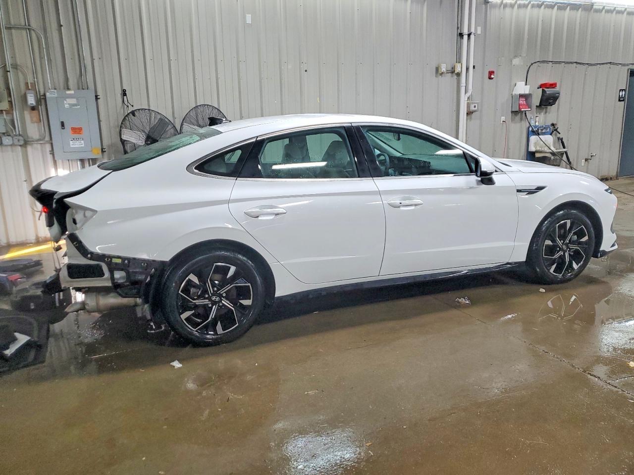 2024 HYUNDAI SONATA SEL photo 3