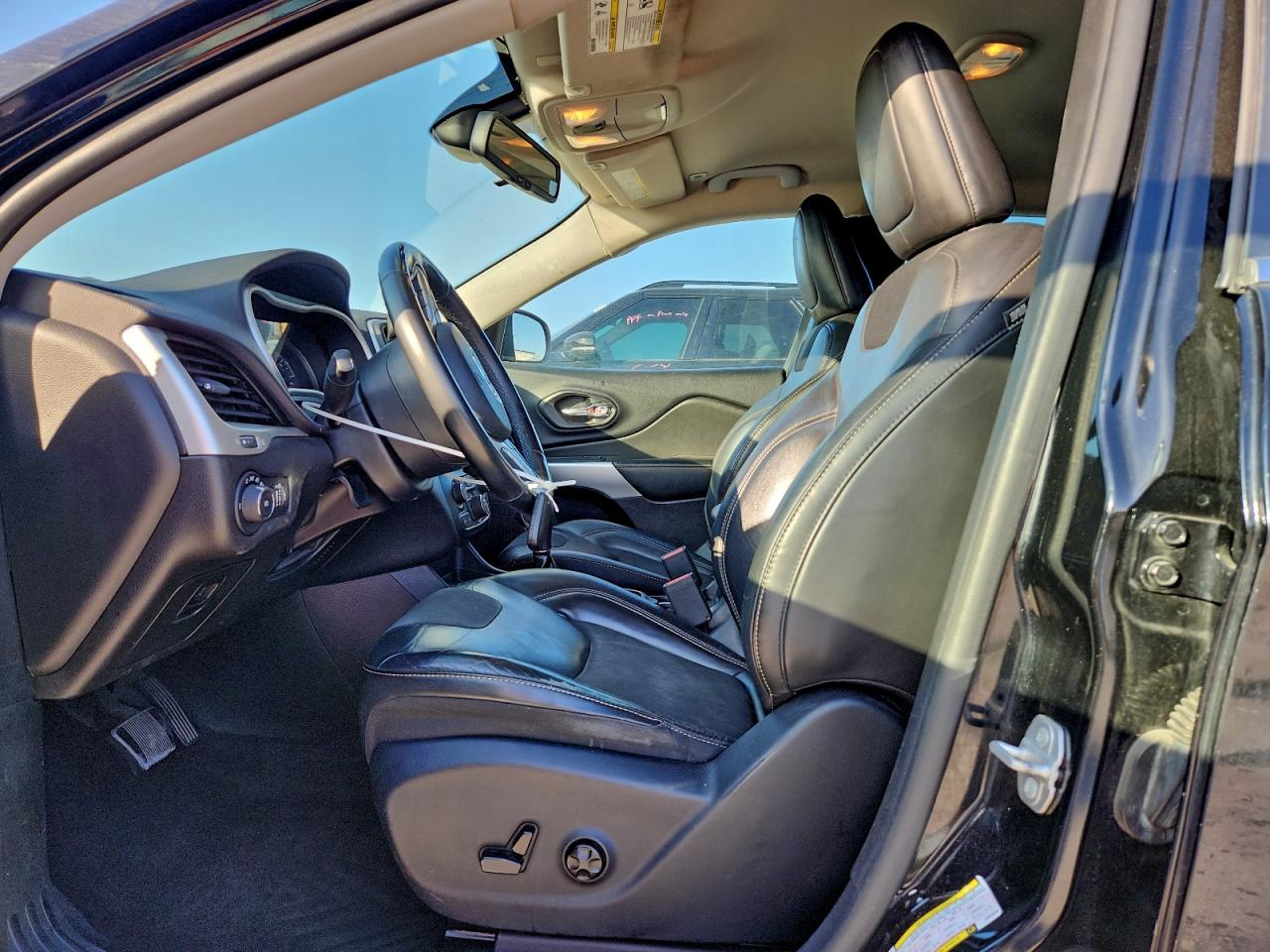 2018 JEEP CHEROKEE LATITUDE PLUS photo 7