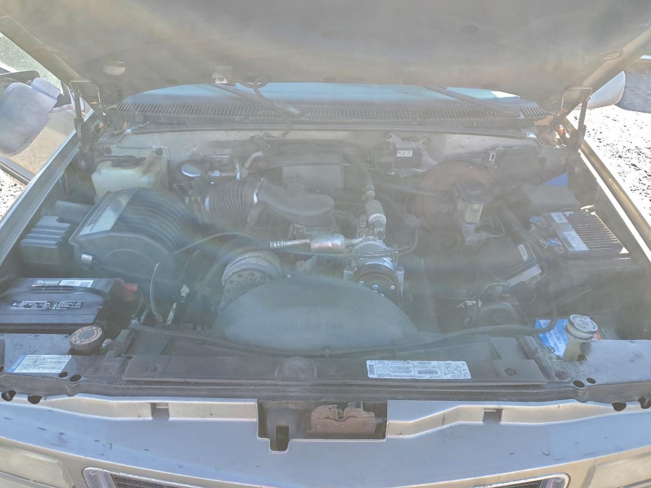 1999 GMC SUBURBAN K1500 photo 12