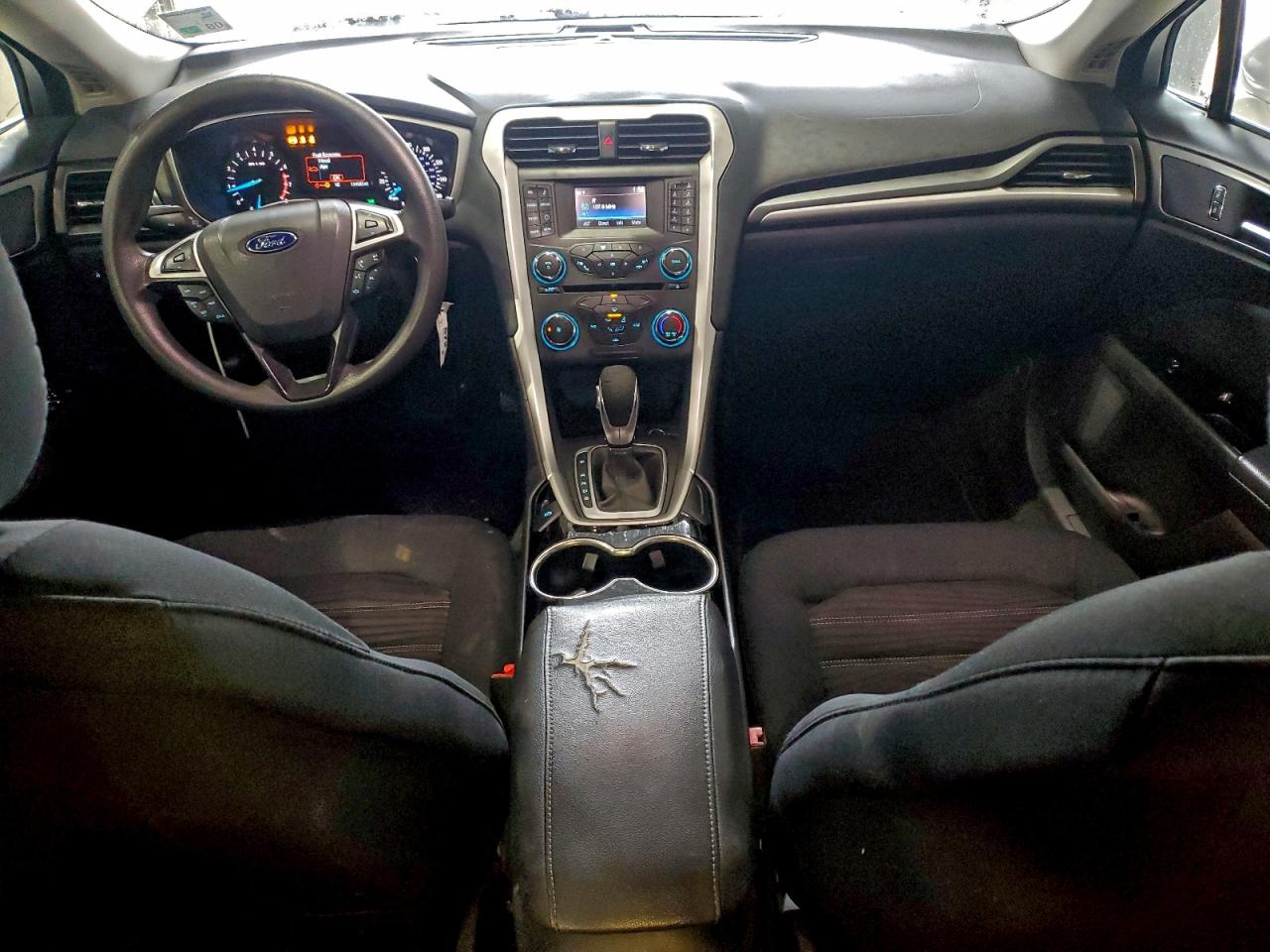 2016 FORD FUSION SE photo 8