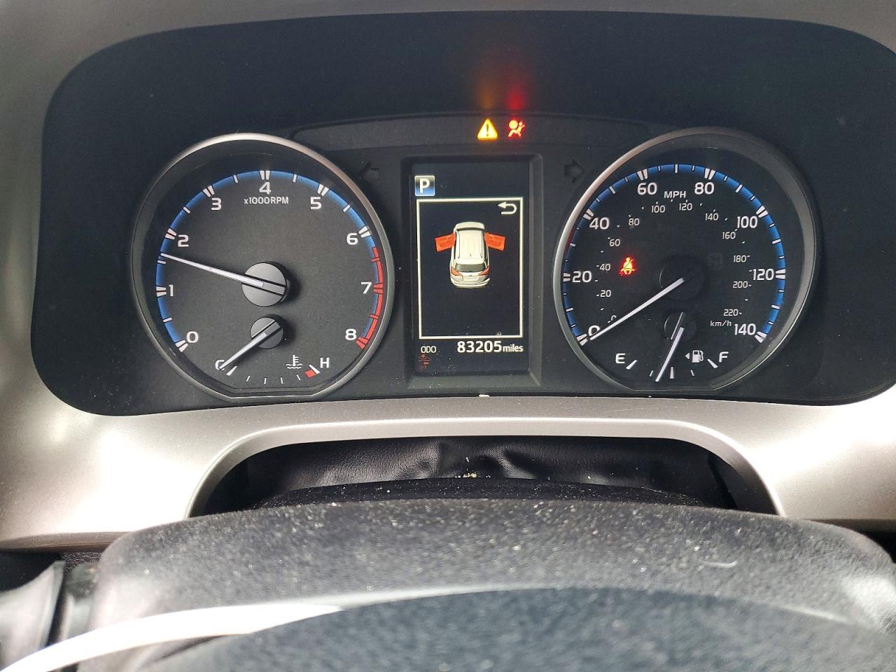 2018 TOYOTA RAV4 LE photo 9