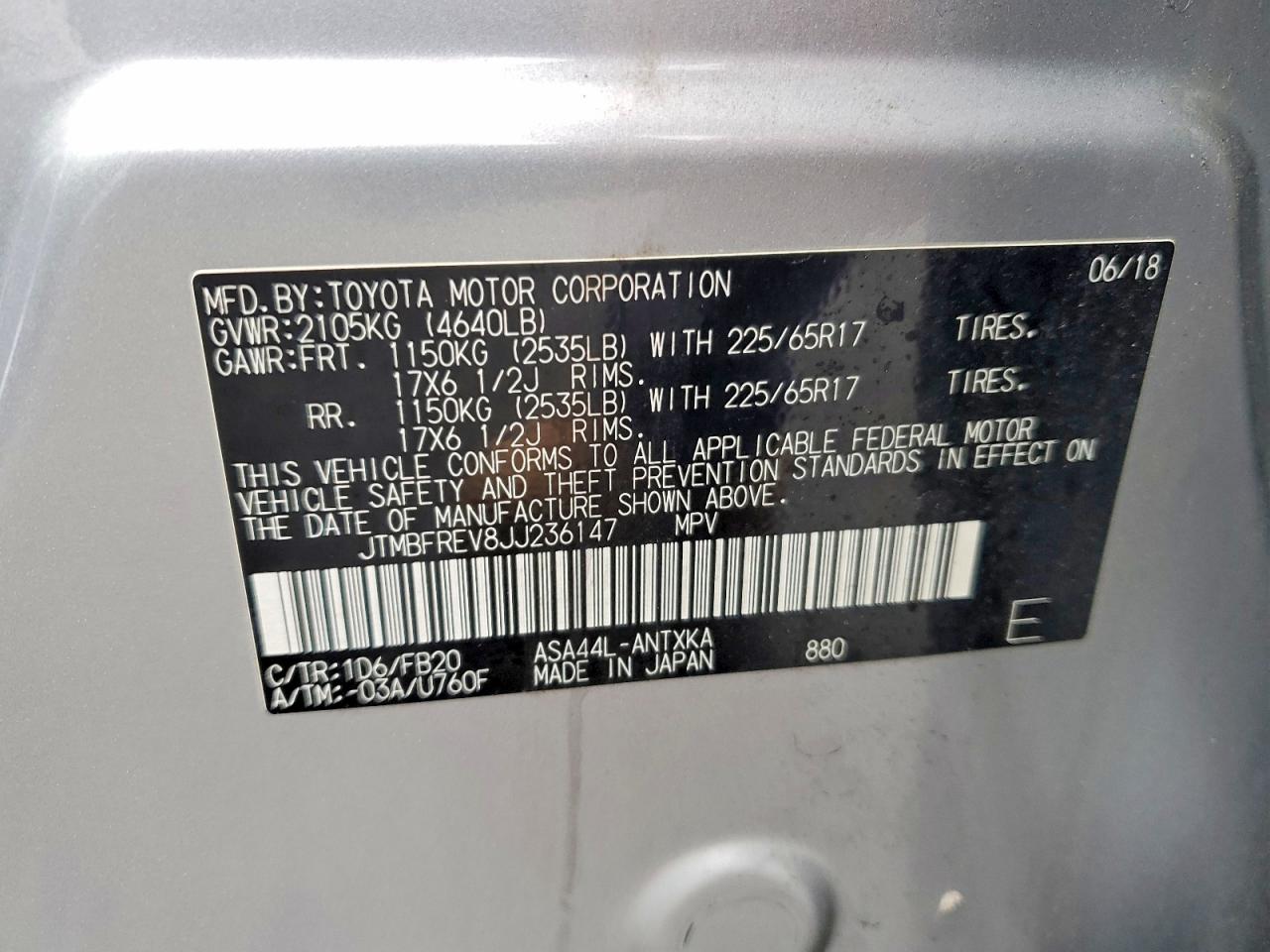 2018 TOYOTA RAV4 LE photo 13
