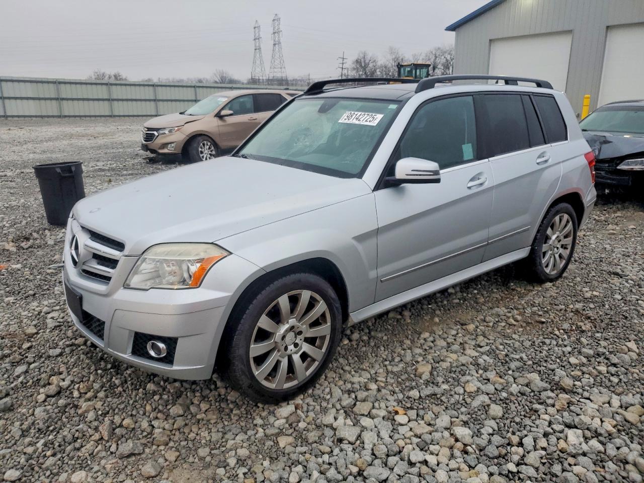 2011 MERCEDES-BENZ GLK