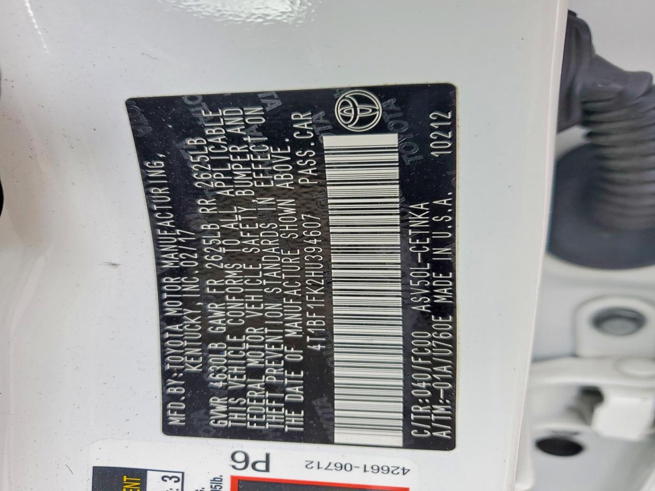 2017 TOYOTA CAMRY LE photo 12