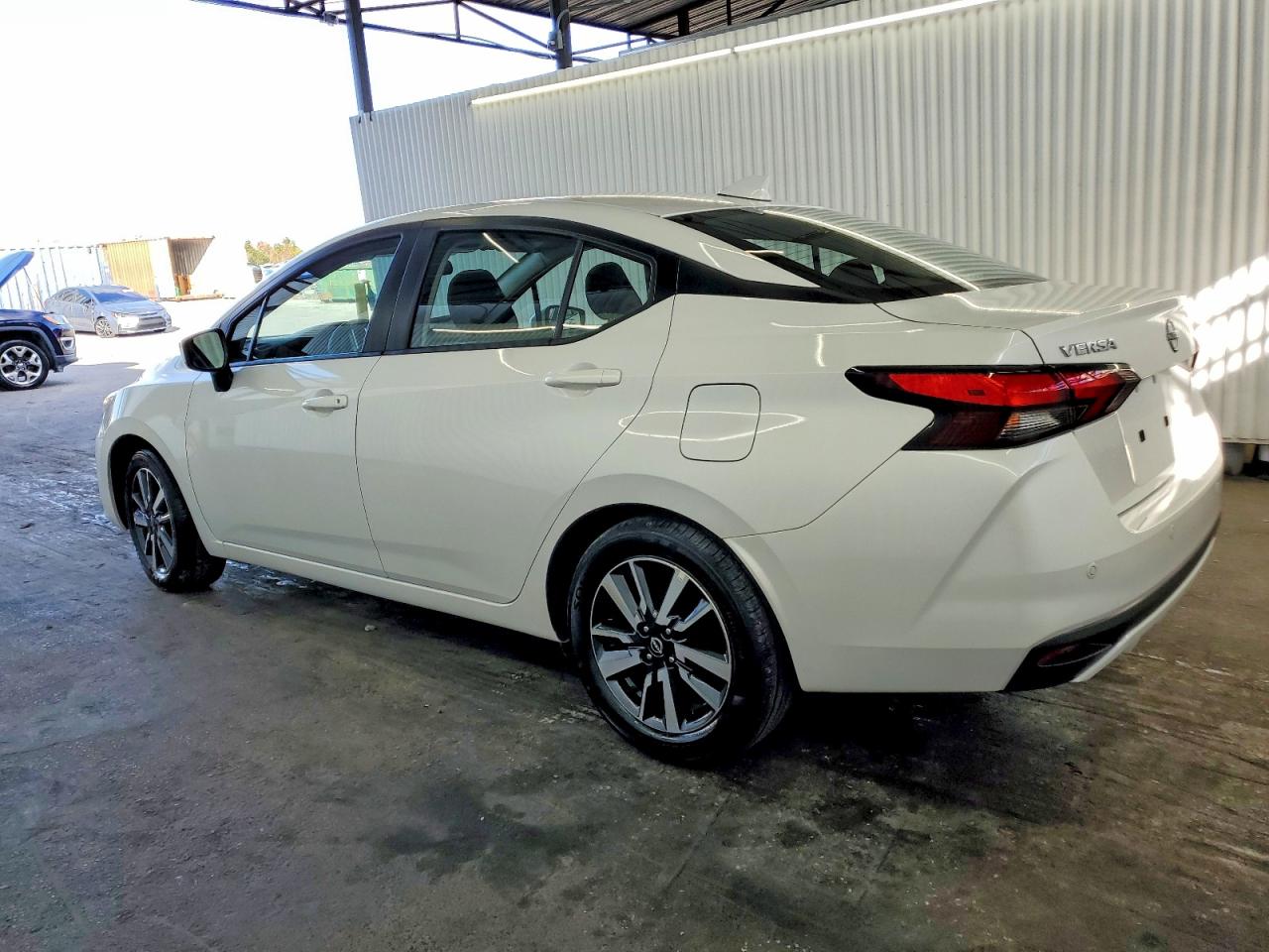 2025 NISSAN VERSA SV photo 2