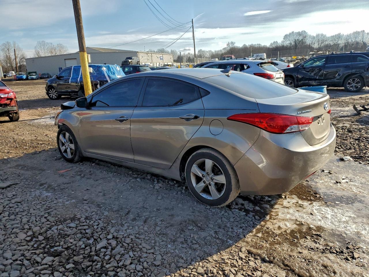2013 HYUNDAI ELANTRA GLS photo 2