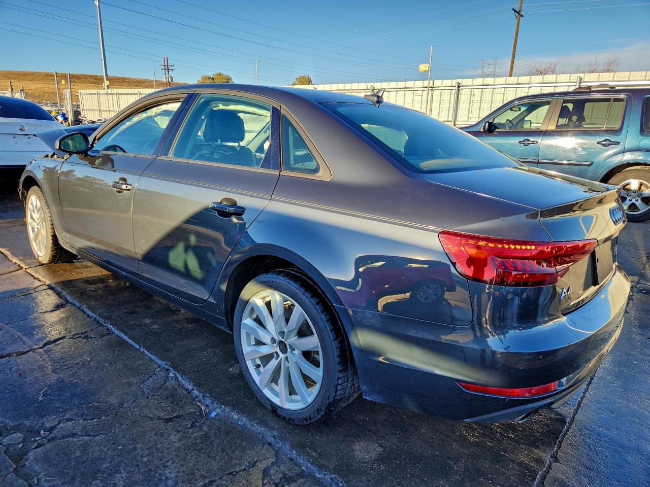 2017 AUDI A4 PREMIUM photo 2