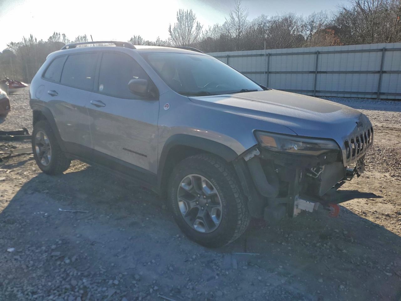 2019 JEEP CHEROKEE TRAILHAWK photo 4
