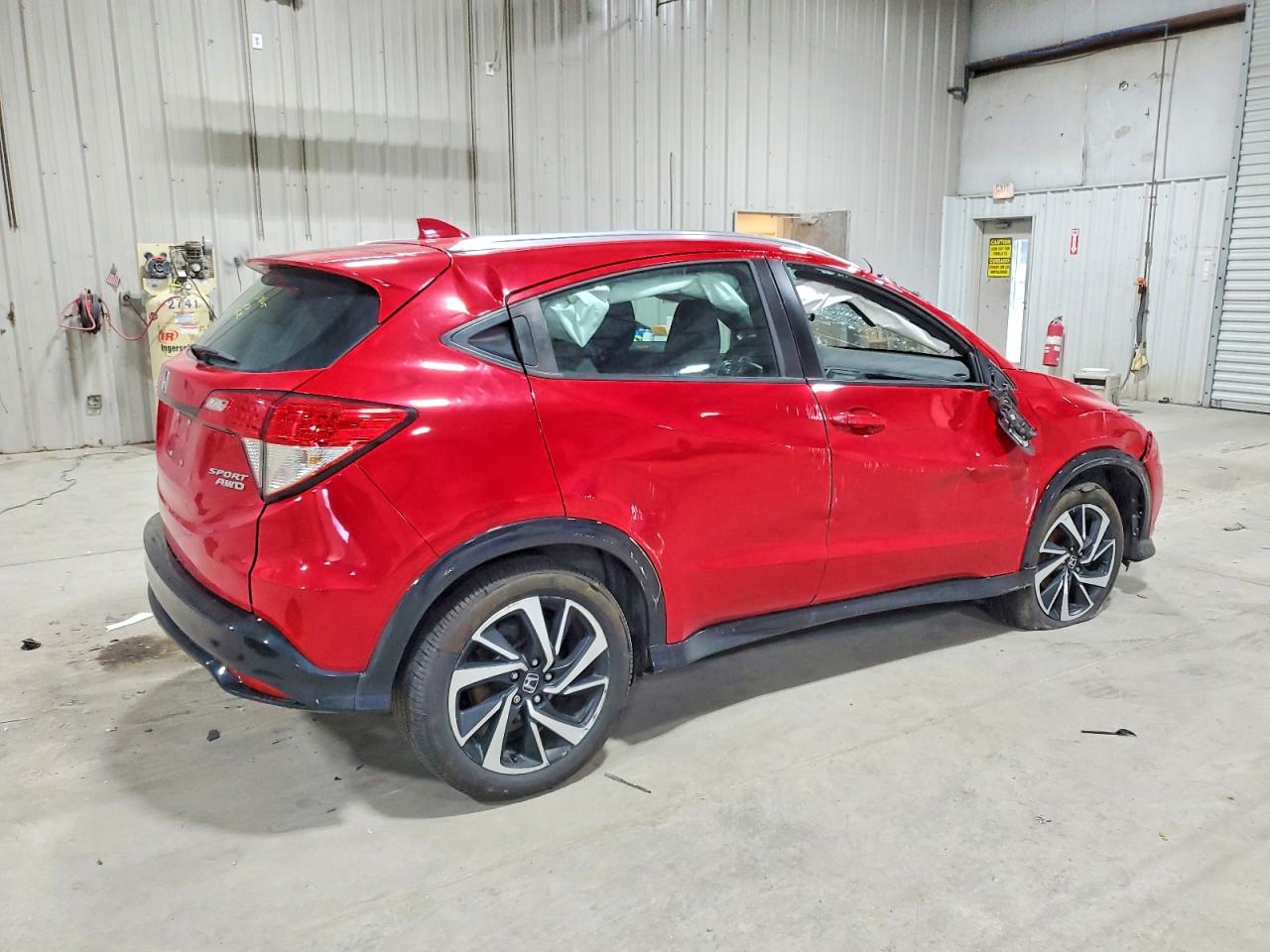2019 HONDA HR-V SPORT photo 3