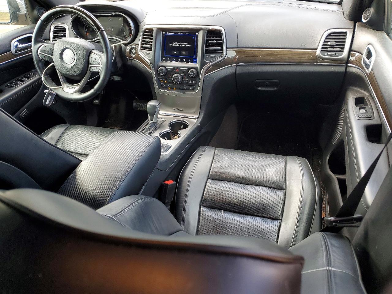 2018 JEEP GRAND CHEROKEE OVERLAND photo 8