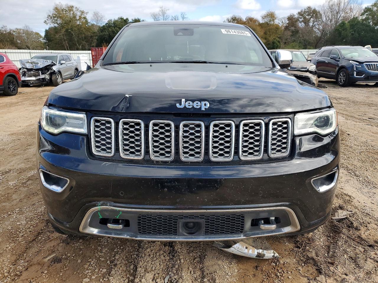 2018 JEEP GRAND CHEROKEE OVERLAND photo 5