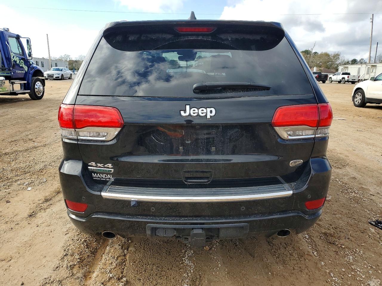 2018 JEEP GRAND CHEROKEE OVERLAND photo 6