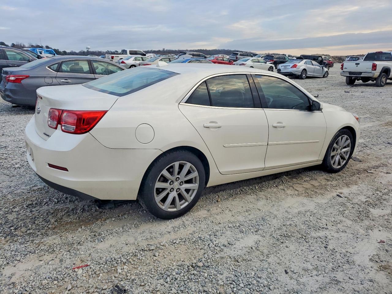 2013 CHEVROLET MALIBU 2LT photo 3