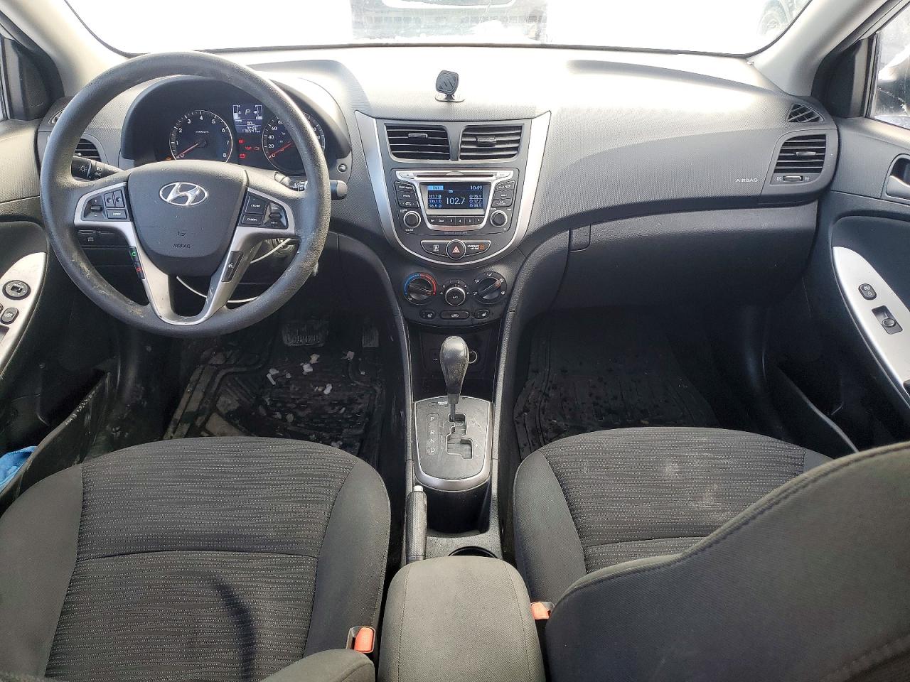 2015 HYUNDAI ACCENT GS photo 8