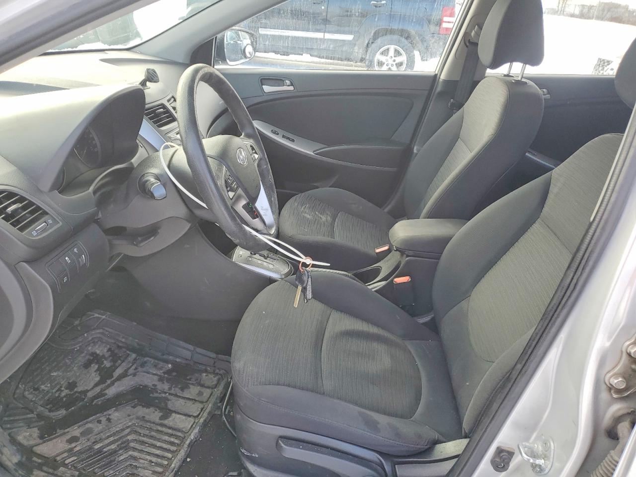 2015 HYUNDAI ACCENT GS photo 7