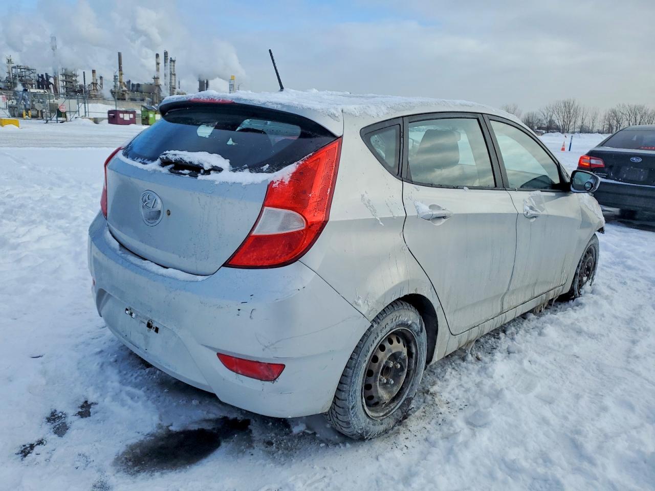 2015 HYUNDAI ACCENT GS photo 3