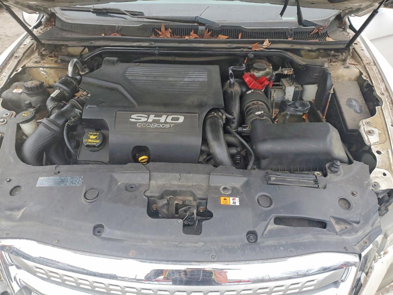 2011 FORD TAURUS SHO photo 11