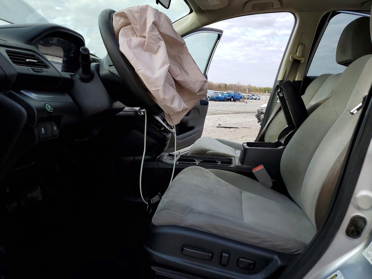 2015 HONDA CR-V EX photo 13