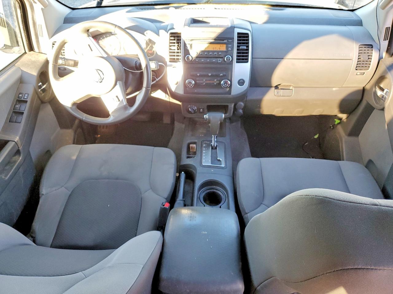 2015 NISSAN XTERRA X photo 8