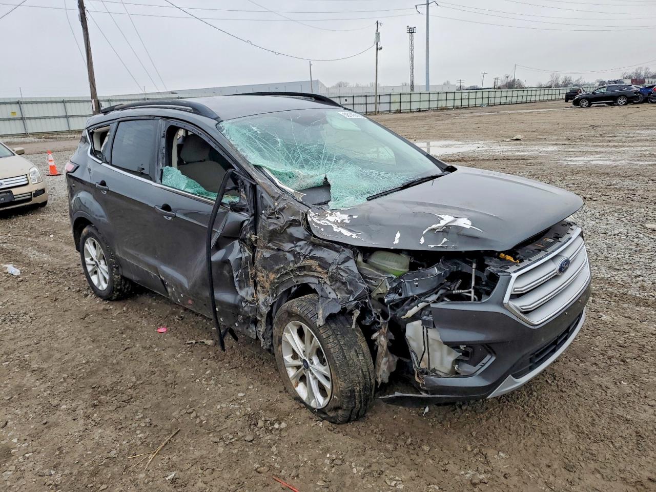 2018 FORD ESCAPE SE photo 4