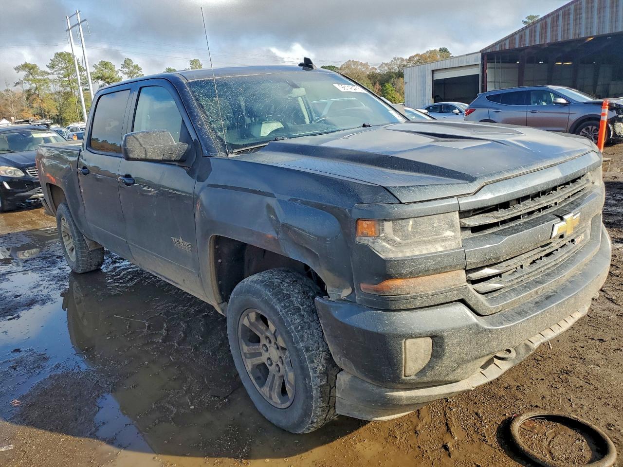 2018 CHEVROLET SILVERADO K1500 LT photo 4