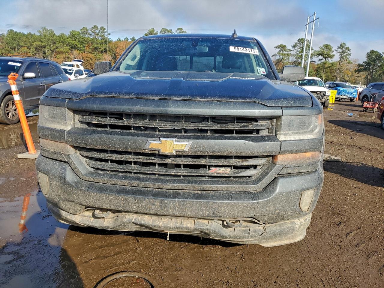 2018 CHEVROLET SILVERADO K1500 LT photo 5