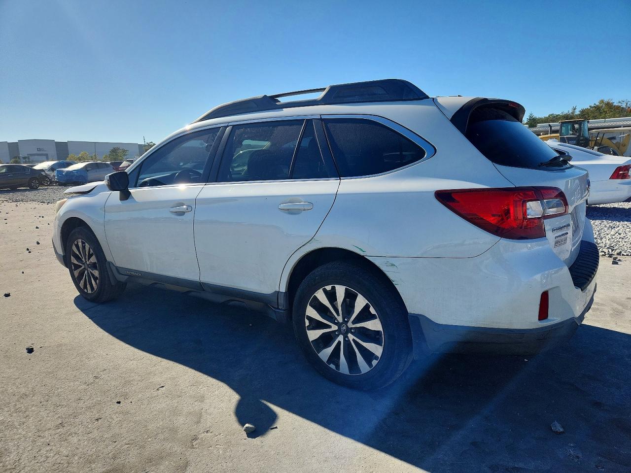 2015 SUBARU OUTBACK 2.5I LIMITED photo 2