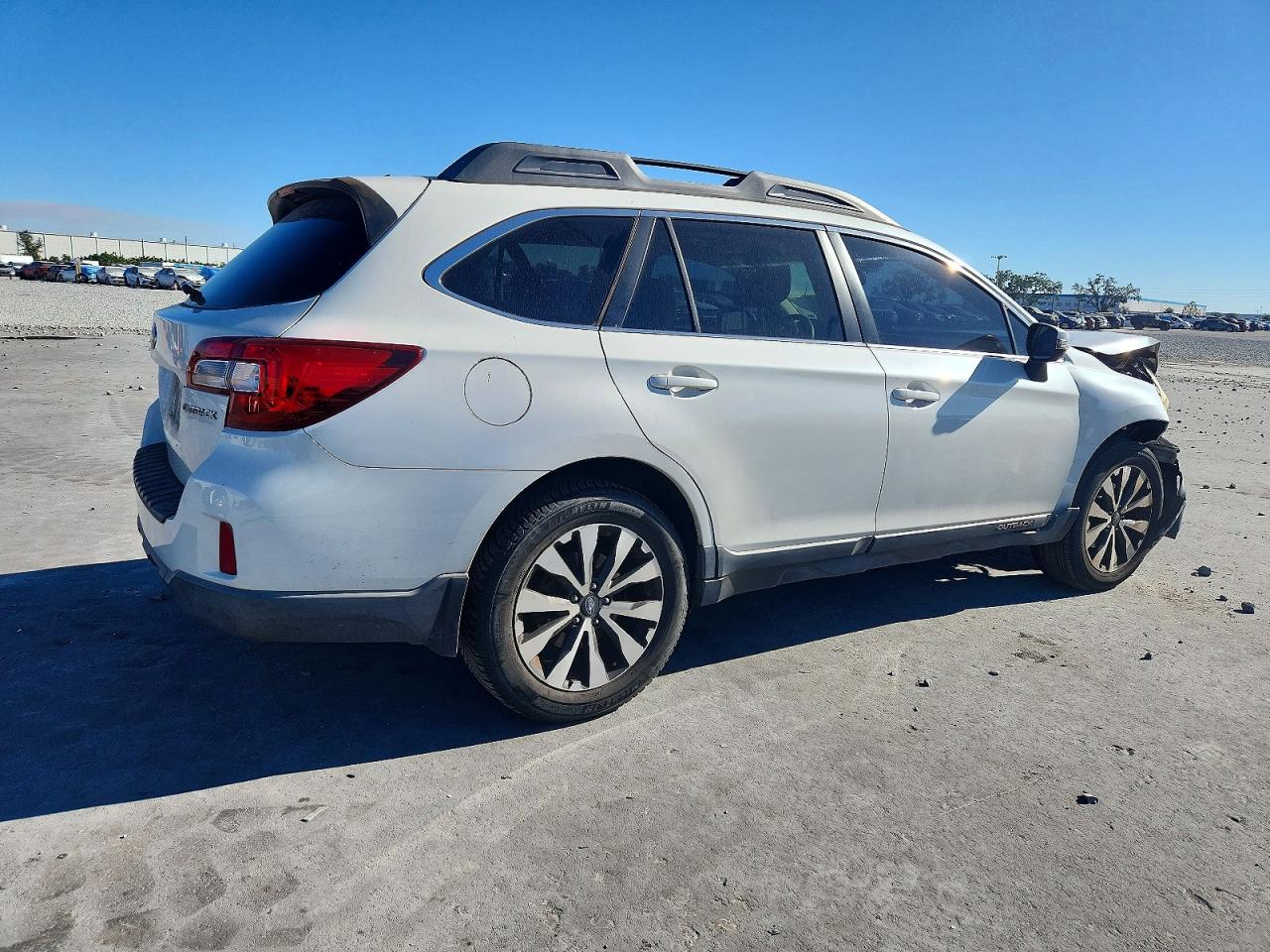 2015 SUBARU OUTBACK 2.5I LIMITED photo 3