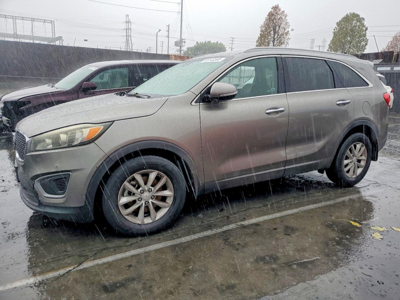 2016 KIA SORENTO