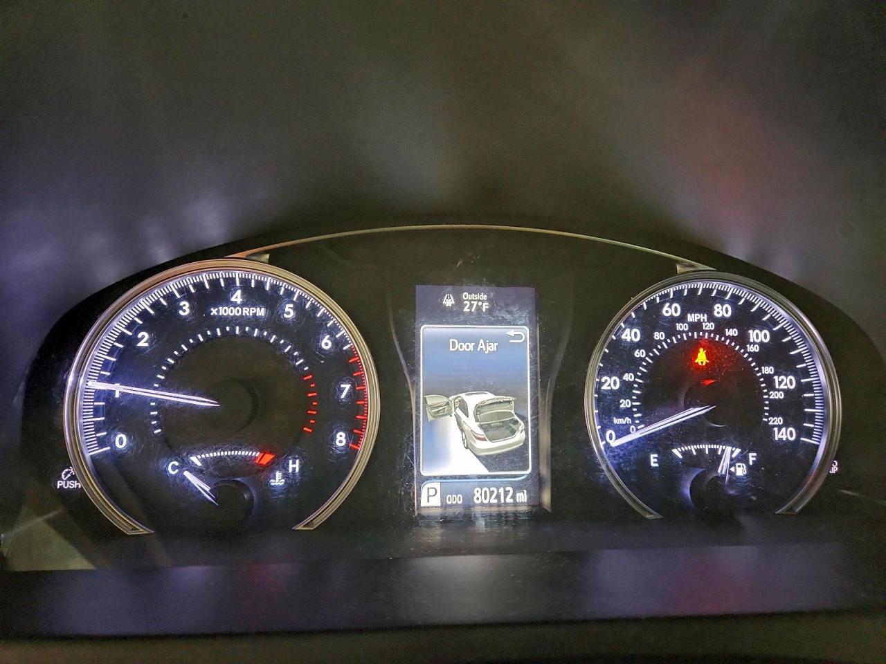 2017 TOYOTA CAMRY LE photo 9