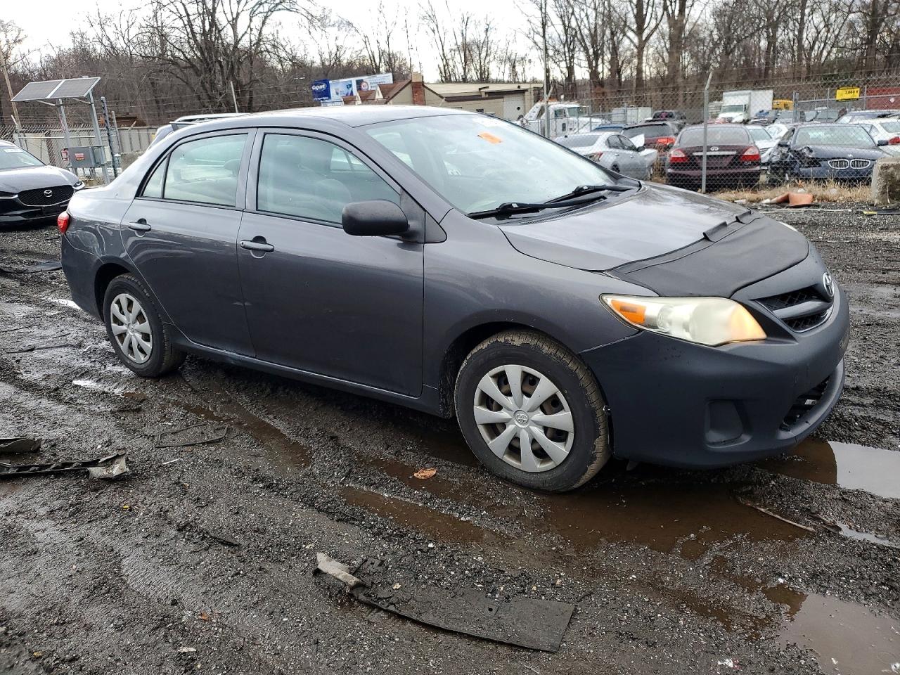 2011 TOYOTA COROLLA BASE photo 4