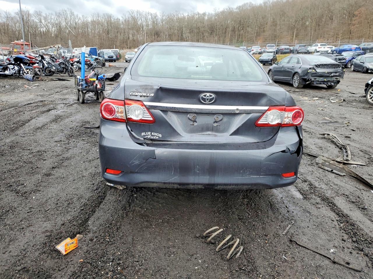 2011 TOYOTA COROLLA BASE photo 6