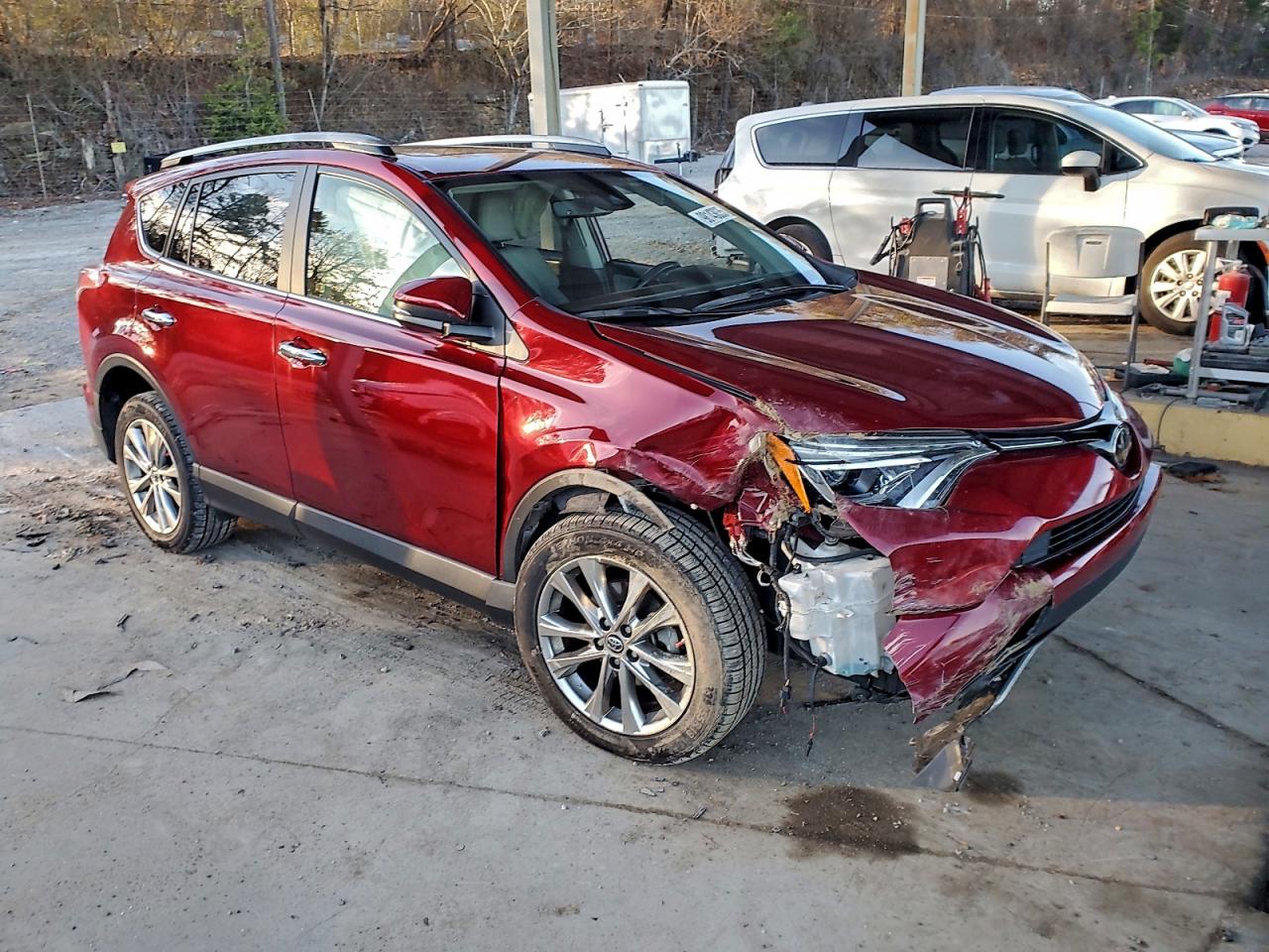 2018 TOYOTA RAV4 LIMITED photo 4
