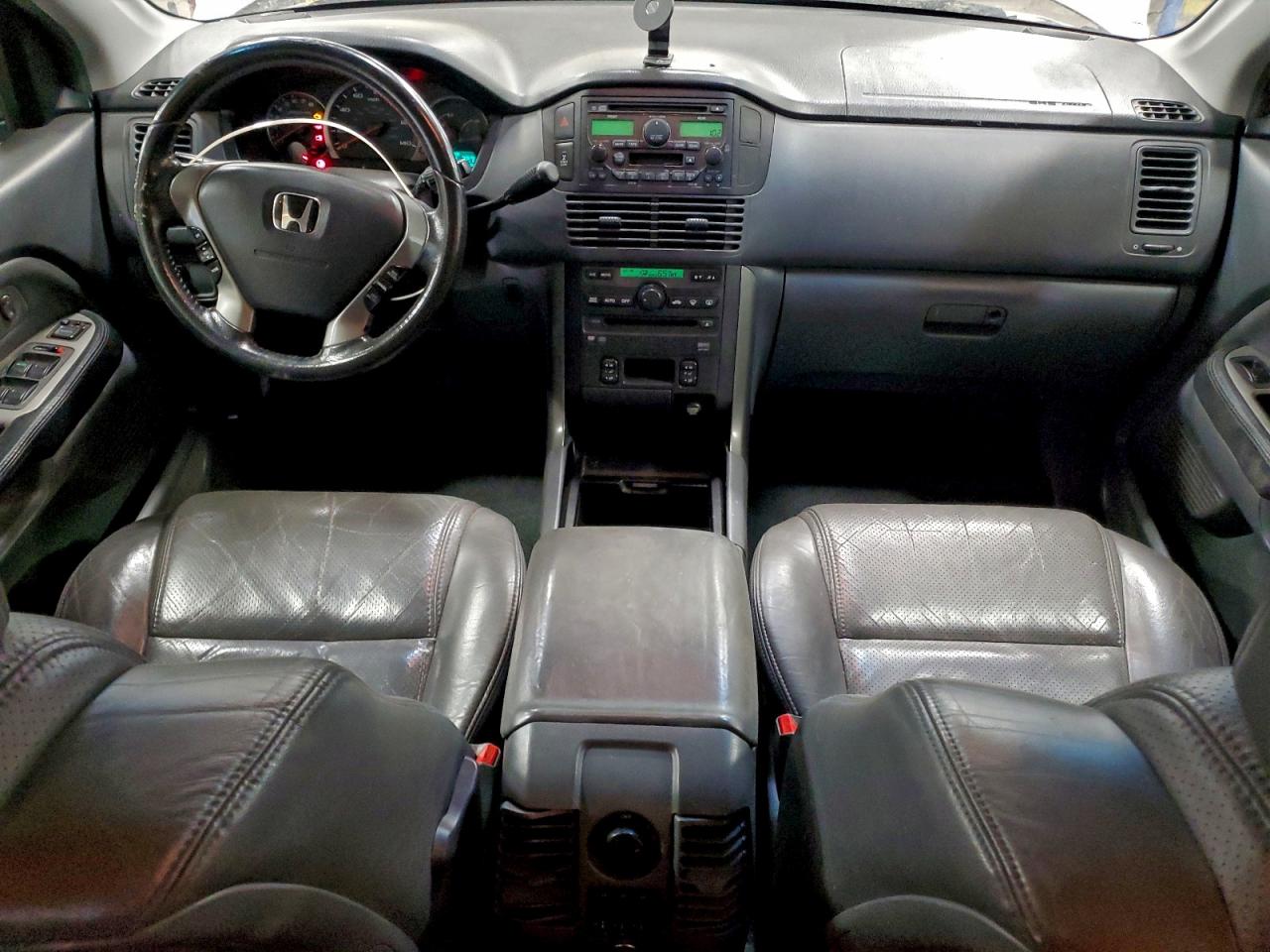 2004 HONDA PILOT EXL photo 8