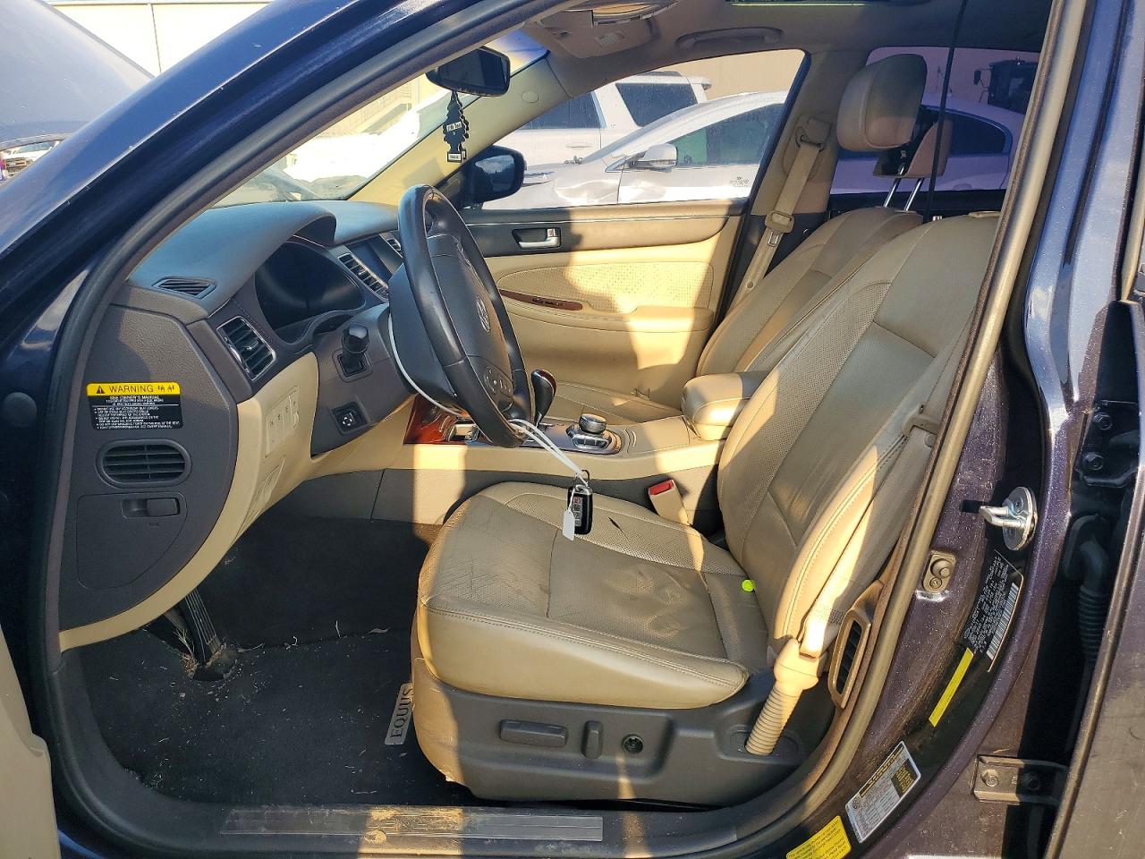 2012 HYUNDAI GENESIS 3.8L photo 7