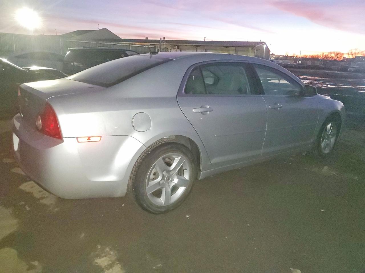 2011 CHEVROLET MALIBU LS photo 3